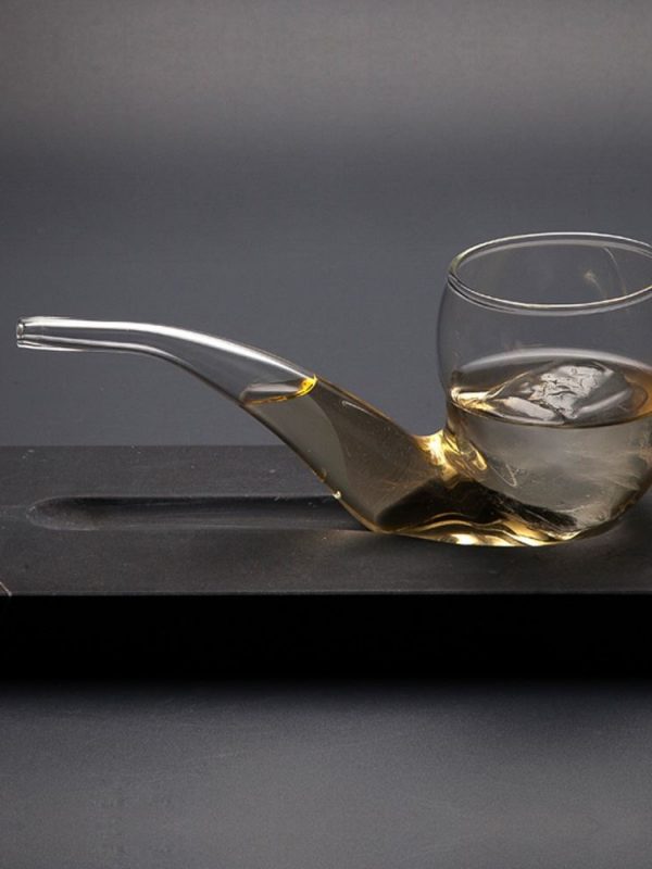 Copinho de cocktail em forma de cachimbo com suporte em mármore, capacidade de 10cl. Produto de alta qualidade à venda online.