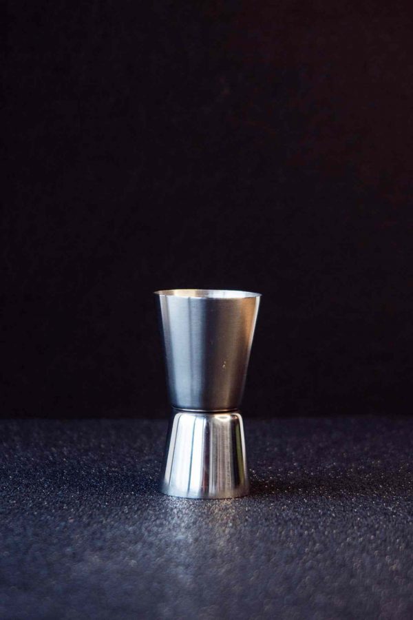 Copo de prata simples 25/50 - Elegância e requinte em cada detalhe. Perfeito para ocasiões especiais. Compre já este produto exclusivo!