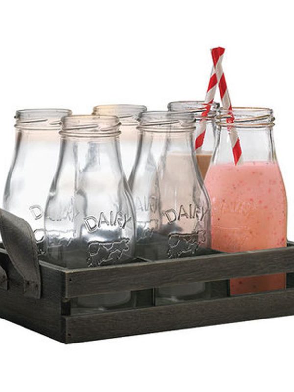 Conjunto de 6 copos de cocktail com design elegante e uma garrafa de leite, capacidade de 31cl. Ideal para servir bebidas com estilo.