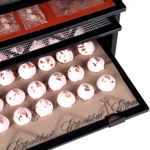 Desidratador Excalibur 4926T com 9 Tabuleiros e Temporizador para desidratar alimentos de forma fácil e prática. Compre online!