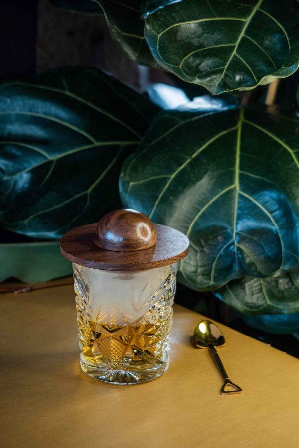 Kit Cocktail Smoker (sem lenha) para bebidas aromatizadas - Acessório premium para preparar cocktails únicos em casa. Encante-se agora!