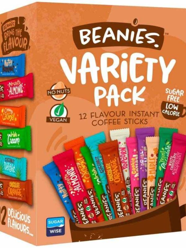 Conjunto premium de gorros variados com 12 sticks de café instantâneo saboroso. Ideal para momentos de conforto e praticidade.