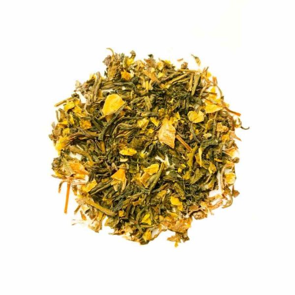 Experience the rich flavors of Clipper Organic Indian Chai Black Tea with 20 Bags. Elevate your tea routine with this exquisite blend.